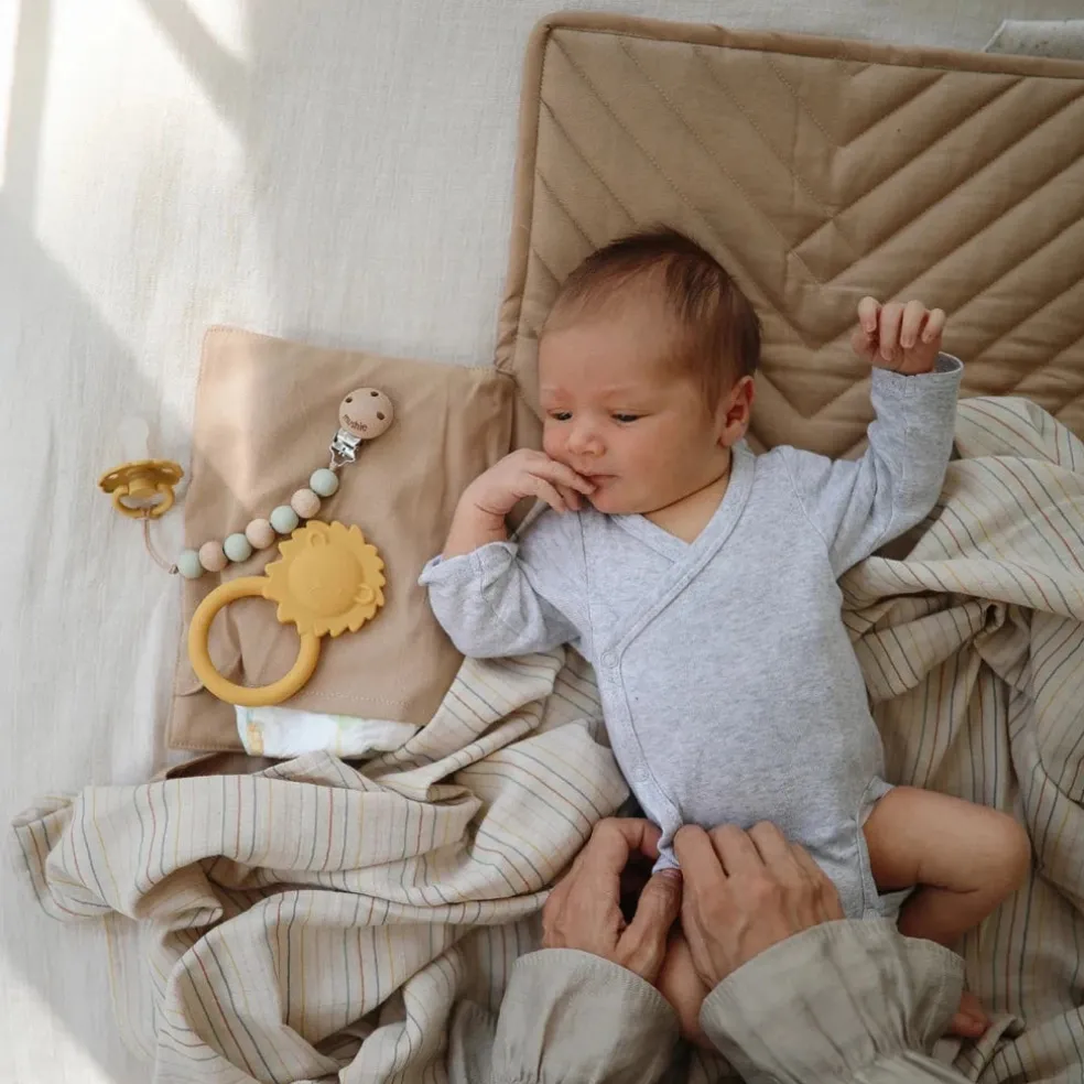 anneau_de_dentition_lion__1.webp Anneau de Dentition Lion - Mushie