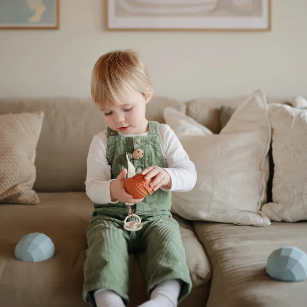 balle_de_motricit_bleu__m_2.webp Balle de Motricité Bleu - Mushie