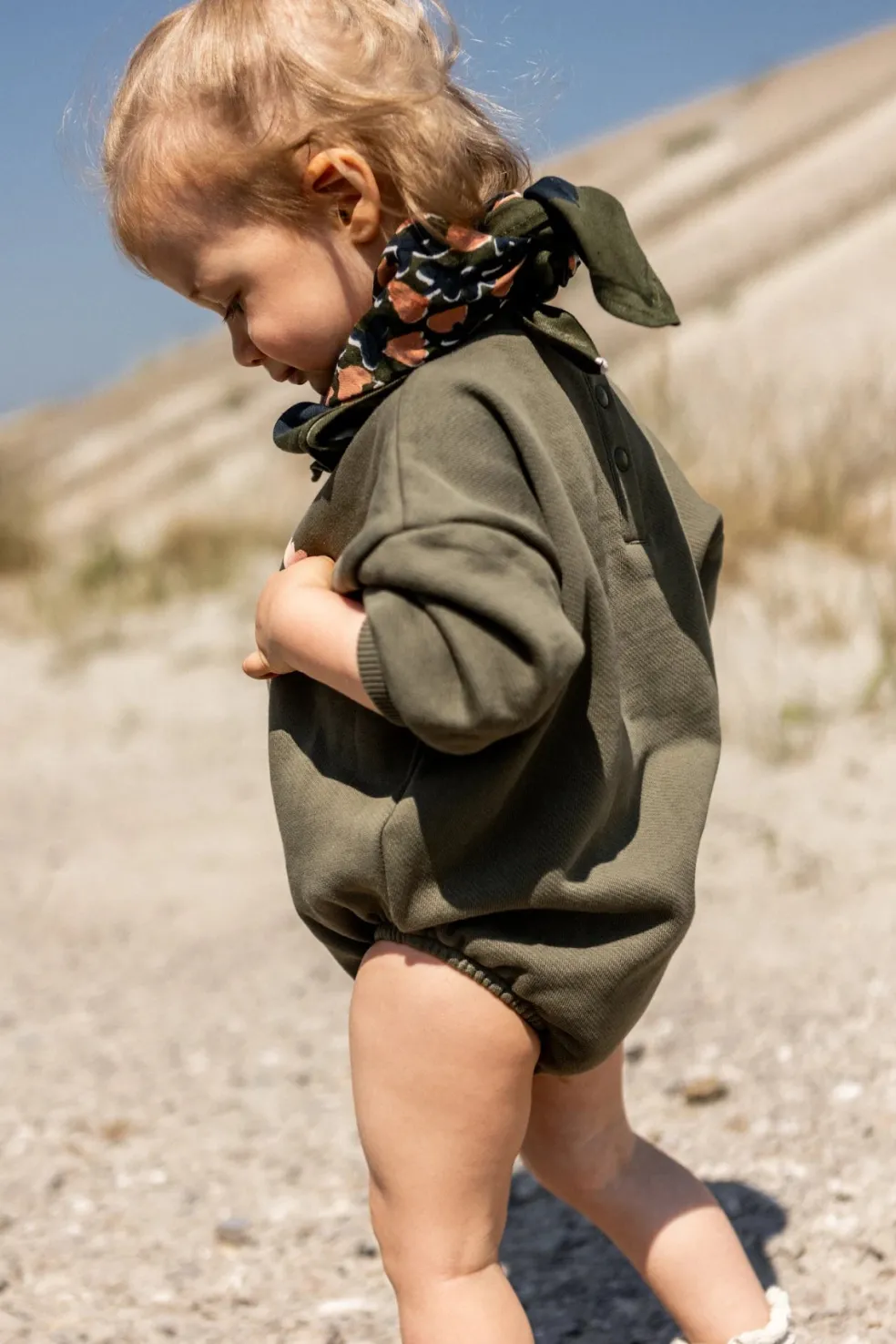 barboteuse_carma_tulipe_p_2.webp Barboteuse Carma Tulipe Placée Kaki - Apaches Collections