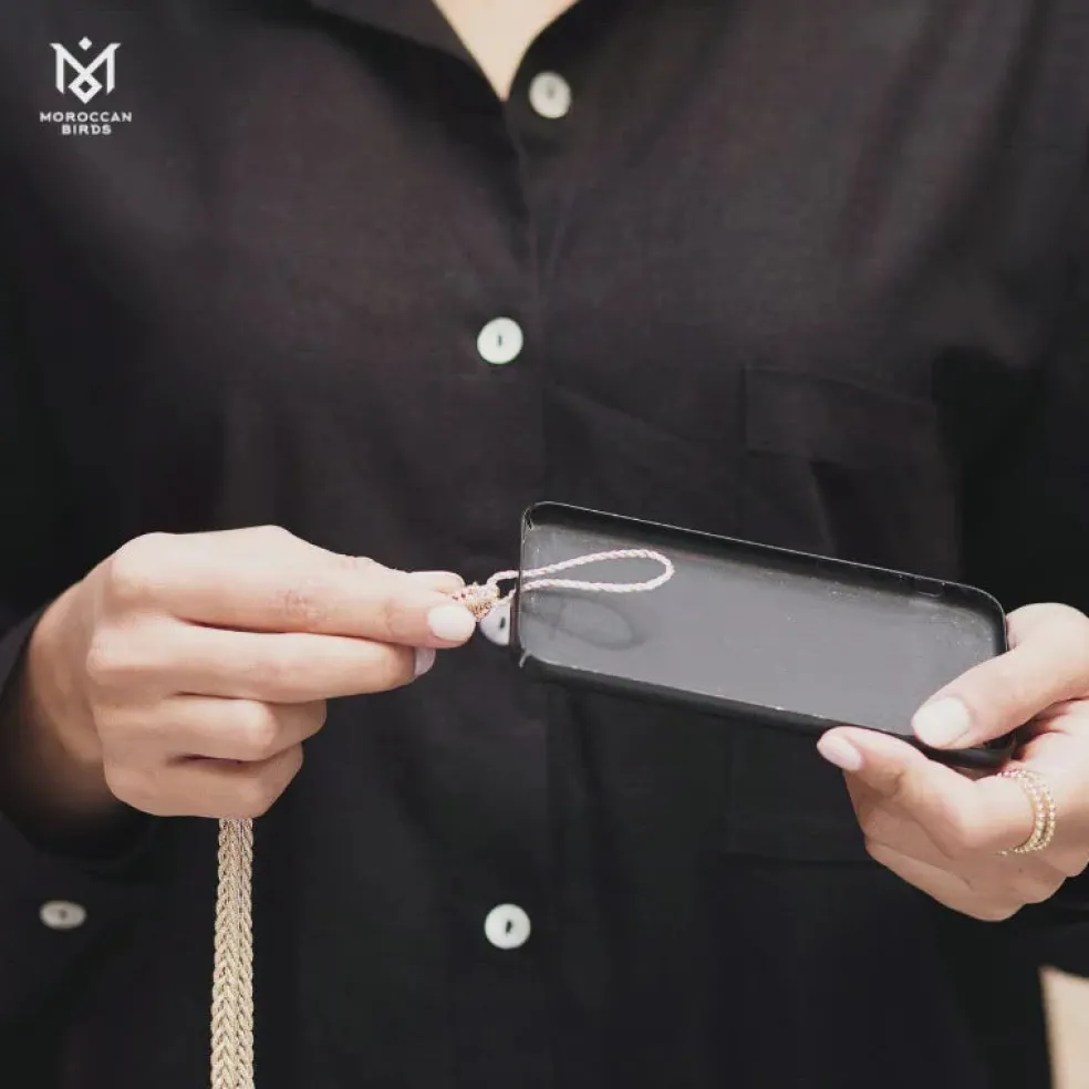 cordon_de_tlphone_tresse__2-1.webp Cordon de Téléphone Tresse Argent - Maaÿaz