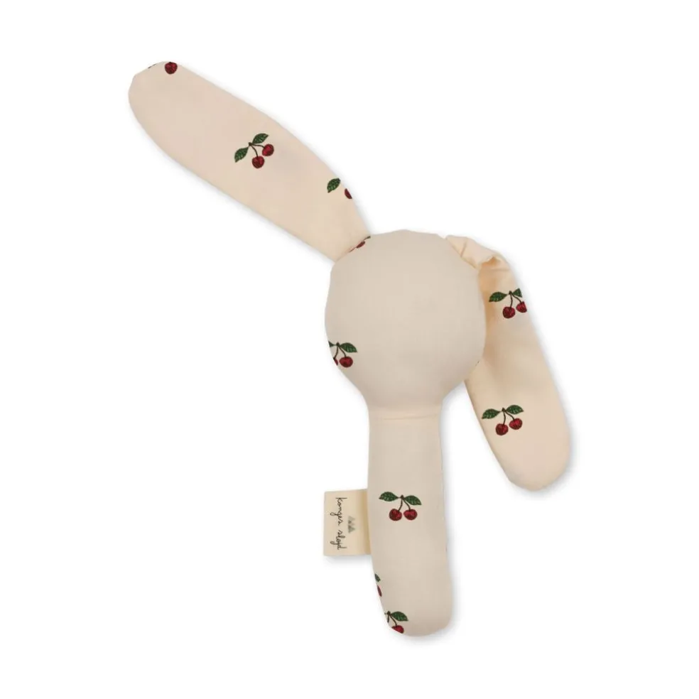 hochet_lapin_cherry__kong_1.webp Hochet Lapin Cherry - Konges Sløjd