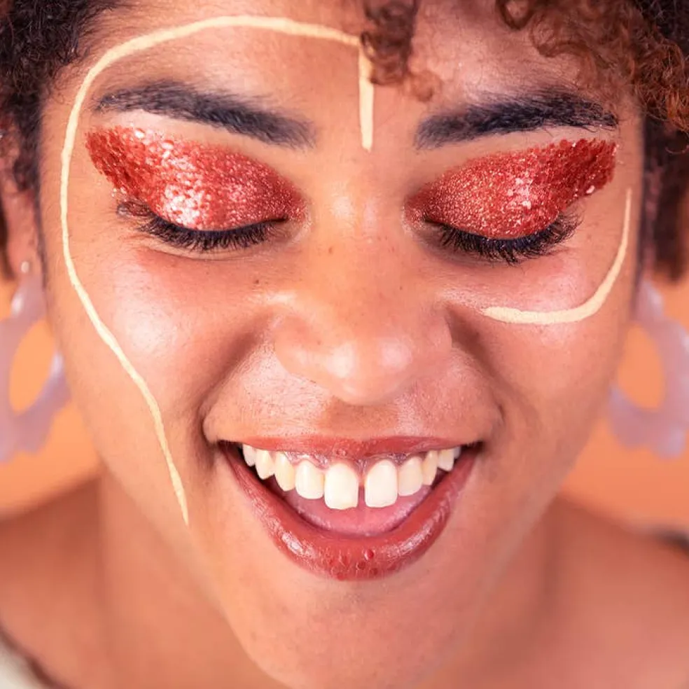 paillettes_grav_dans_la_b_3.webp Paillettes Gravé dans la Brique - Sisi la Paillette