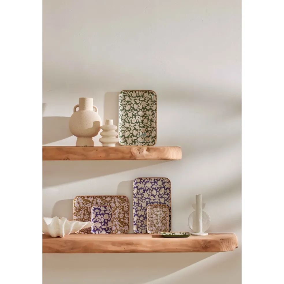 plateau_bohme__fleurs_tin_1.webp Plateau Bohème à Fleurs Tiny Violine - Bonheur du Jour