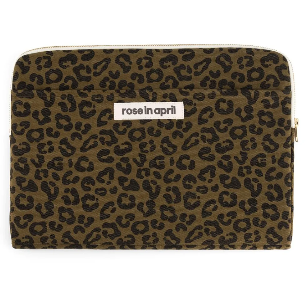 pochette_ordinateur_octav_0-2.webp Pochette Ordinateur Octave Graou Olive - Rose In April