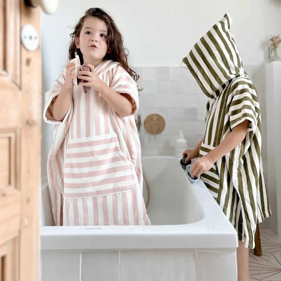 poncho_suzon_ray_kaki__ro_3.webp Poncho Suzon Rayé Kaki - Rose In April