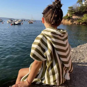 Poncho Suzon Rayé Kaki - Rose In April