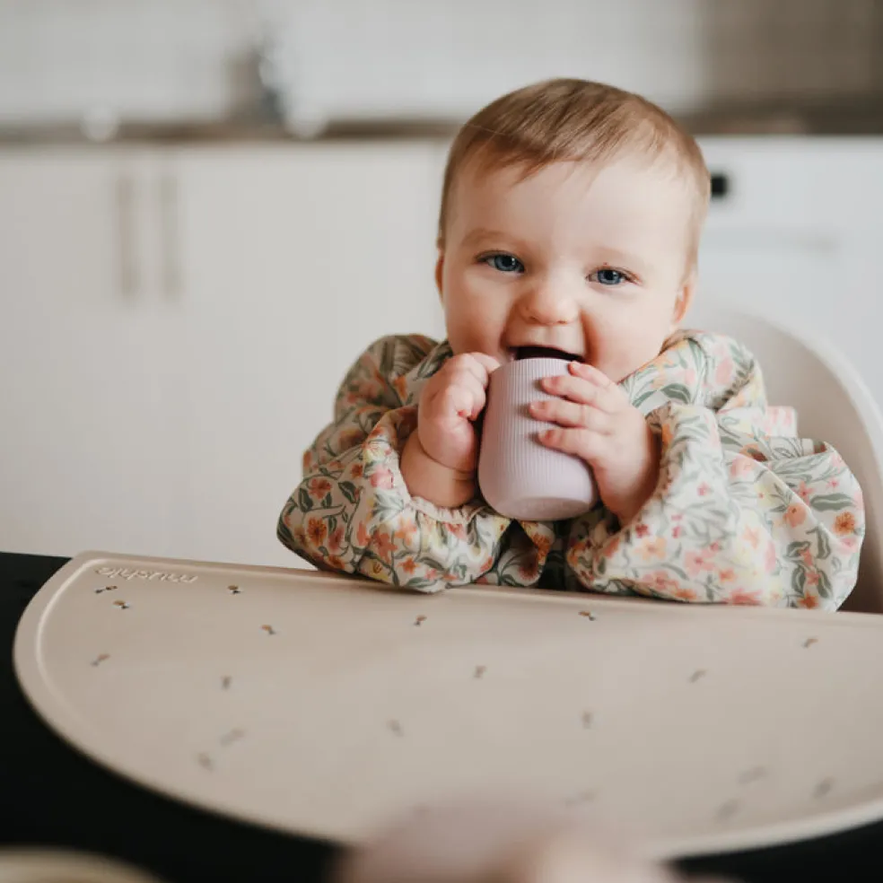 tasse_silicone_lila__mush_2.webp Tasse Silicone Lila - Mushie