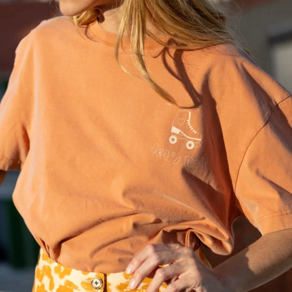 teeshirt_oumi_roll_orange_0.webp Tee-Shirt Oumi Roll Orange - Apaches Collections
