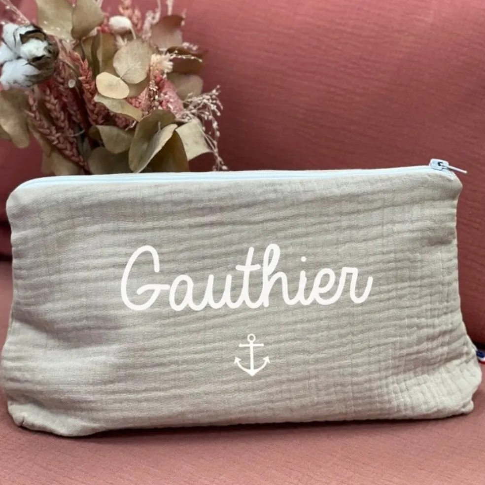 trousse_de_toilette_perso_3-1.webp Trousse De Toilette Personnalisable Beige - Oh la la Paris