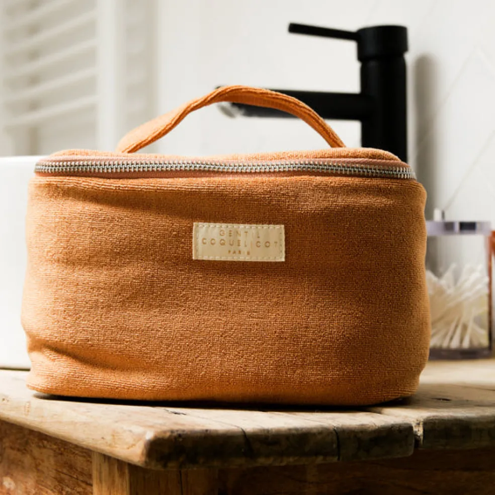 trousse_vanity_ponge__gen_3.webp Trousse Vanity Éponge - Gentil Coquelicot